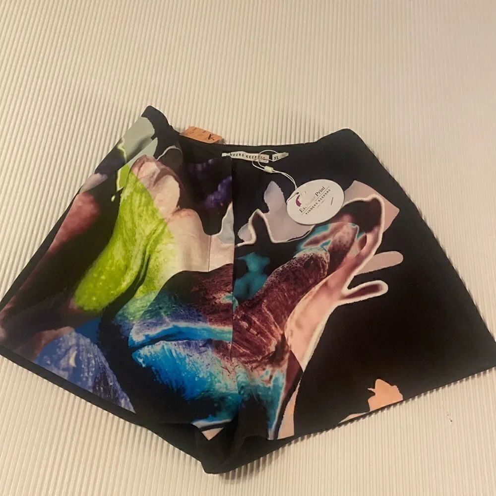 Finders keepers high waisted Abstract Print XS